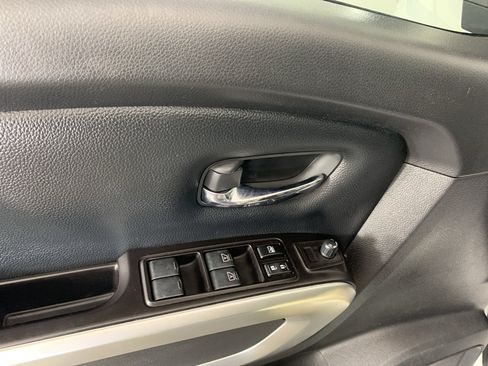Used 2021 Nissan Titan SV w/ SV Convenience Package AWD/4WD image 13