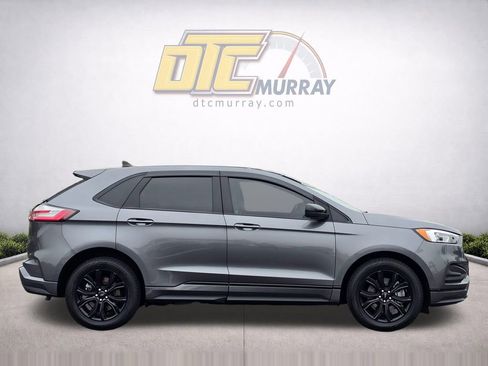 Used 2022 Ford Edge SE w/ Black Appearance Package AWD/4WD image 4