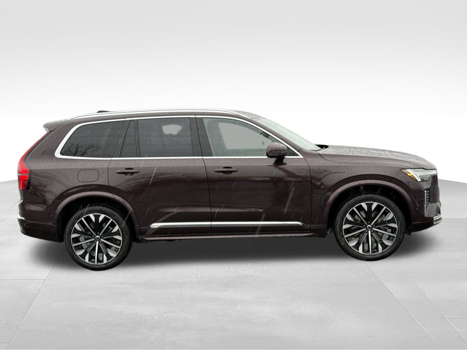 New 2026 Volvo XC90 T8 Plus w/ Protection Package Premier AWD/4WD image 7