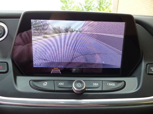 Used 2020 Chevrolet Blazer LT FWD image 34