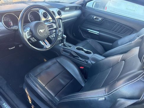 Used 2023 Ford Mustang Premium image 8