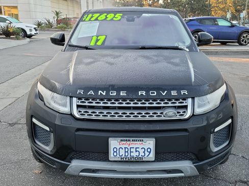 Used 2017 Land Rover Range Rover Evoque SE image 28
