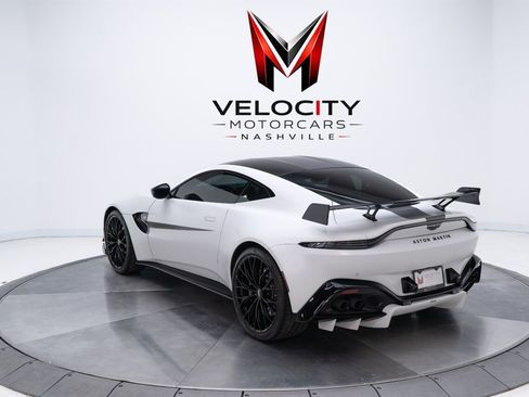 Used 2023 Aston Martin V8 Vantage Coupe RWD image 16