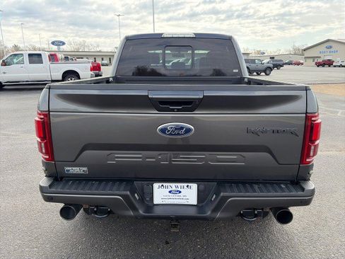 Used 2018 Ford F150 Raptor w/ Equipment Group 802A Luxury AWD/4WD image 4