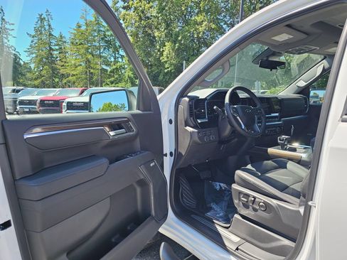 New 2026 Chevrolet Silverado 1500 LT Trail Boss w/ LT Trail Boss Premium Package AWD/4WD image 24