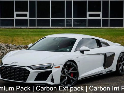 Used 2021 Audi R8 V10 RWD image 1