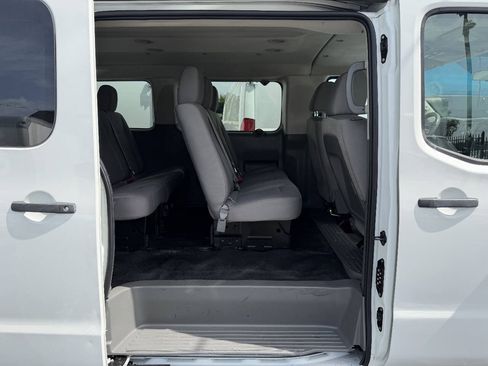 Used 2018 Nissan NV 3500 S RWD image 16