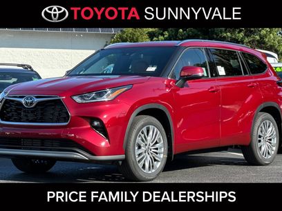 New 2025 Toyota Highlander Platinum