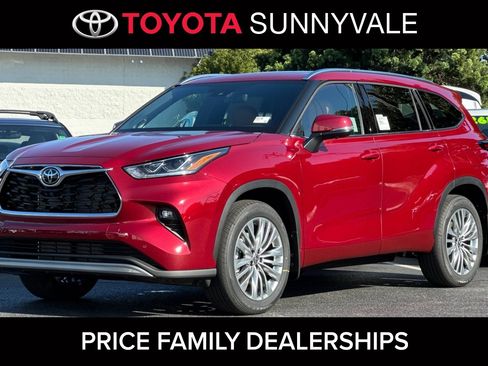 New 2025 Toyota Highlander Platinum image 1