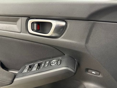 Used 2023 Honda Civic LX image 28