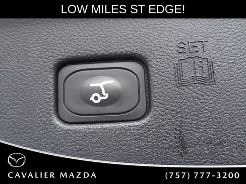 Used 2024 Ford Edge ST w/ Equipment Group 401A AWD/4WD image 16
