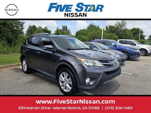 Used 2015 Toyota RAV4 Limited FWD image 1