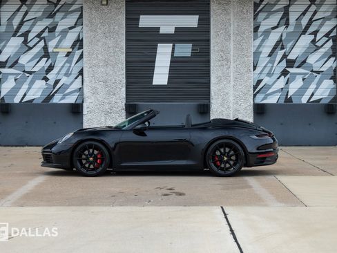 Used 2024 Porsche 911 Carrera 4S AWD/4WD image 7