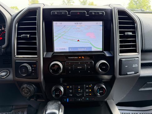 Used 2020 Ford F150 Raptor w/ Equipment Group 802A Luxury AWD/4WD image 19