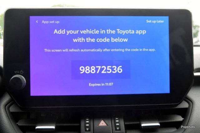 Used 2025 Toyota RAV4 XSE AWD/4WD image 16