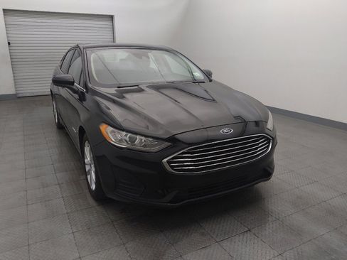Used 2019 Ford Fusion SE image 14