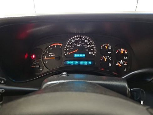 Used 2004 GMC Sierra 2500 SLT w/ Heavy-Duty Power Package image 20