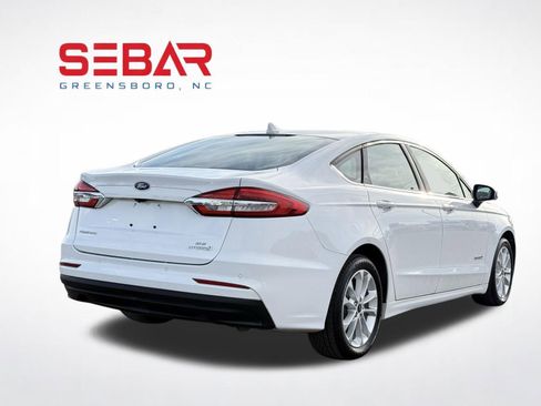 Used 2019 Ford Fusion SE FWD image 6