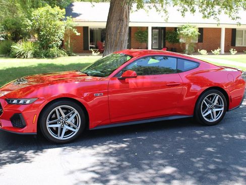 Used 2024 Ford Mustang GT RWD image 56