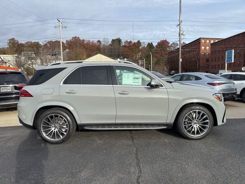 New 2026 Mercedes-Benz GLE 350 4MATIC image 10