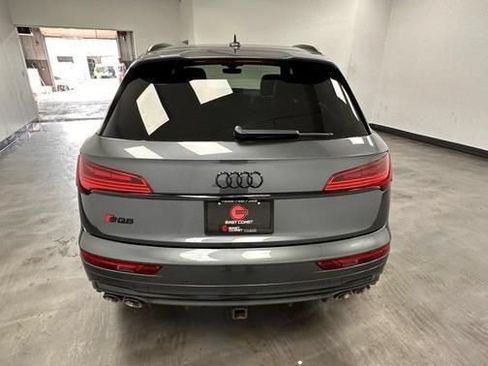 Used 2023 Audi SQ5 Prestige w/ Prestige Package AWD/4WD image 4