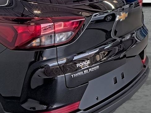 New 2026 Chevrolet TrailBlazer LS w/ LS Convenience Package FWD image 10