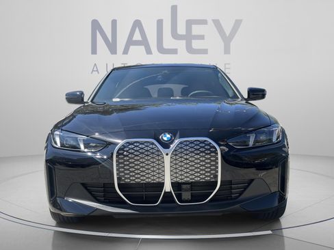 New 2026 BMW i4 eDrive40 w/ Parking Assistance Package RWD image 6