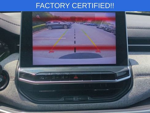 Used 2023 Jeep Compass Latitude w/ Sun and Sound Group AWD/4WD image 25