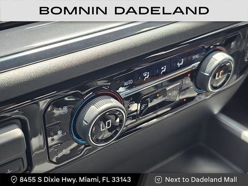 Certified 2024 Chevrolet Silverado 1500 High Country image 30