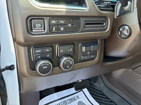 Certified 2023 Chevrolet Tahoe LT w/ LT Signature Package AWD/4WD image 23