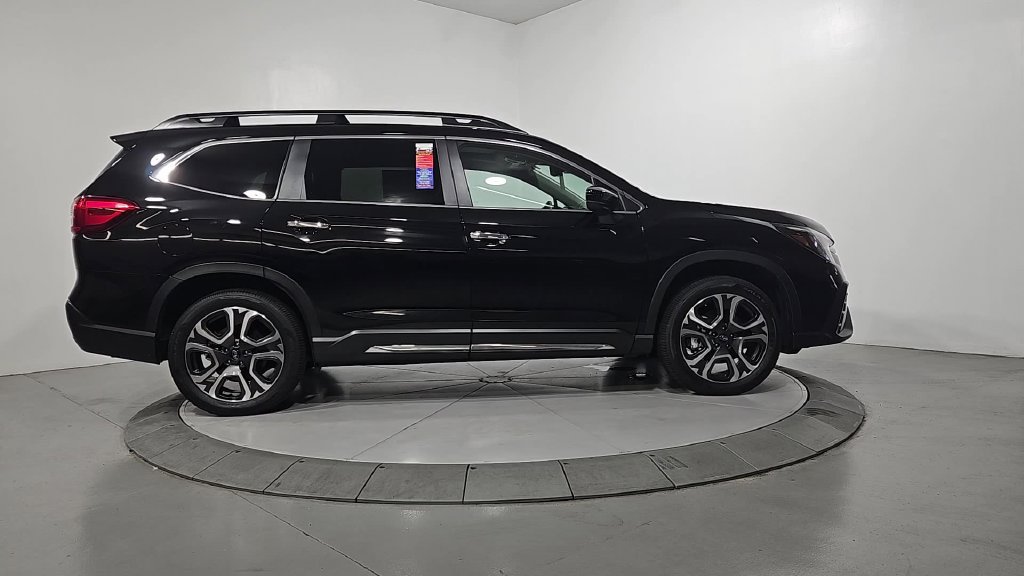 Certified 2026 Subaru Ascent Touring AWD/4WD image 8