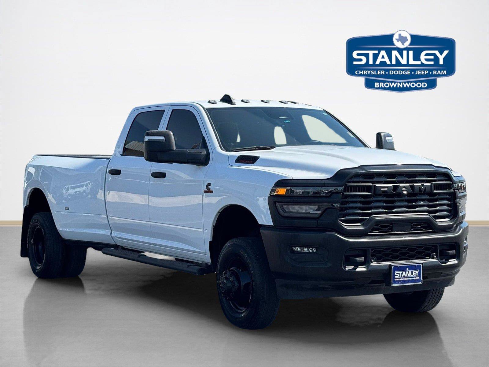 Used 2025 RAM 3500 Tradesman AWD/4WD image 1