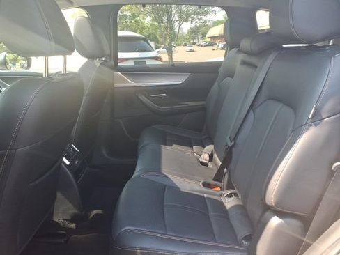 Certified 2024 MAZDA CX-90 3.3 Turbo w/ Preferred Plus AWD/4WD image 16