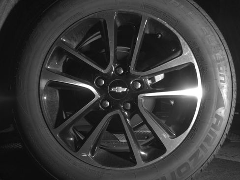 Used 2025 Chevrolet TrailBlazer LT FWD image 14
