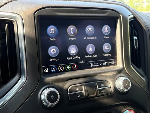 Used 2023 GMC Sierra 2500 AT4 w/ Gooseneck/5TH Wheel Package AWD/4WD image 9