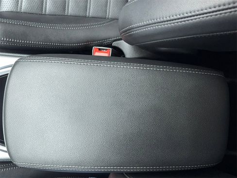 Used 2022 Alfa Romeo Stelvio Veloce image 34