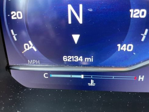 Used 2023 Chevrolet Silverado 1500 LT image 6