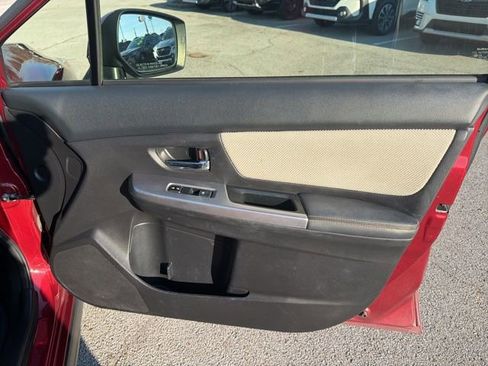 Used 2016 Subaru Crosstrek 2.0i Premium w/ Moonroof Package image 22