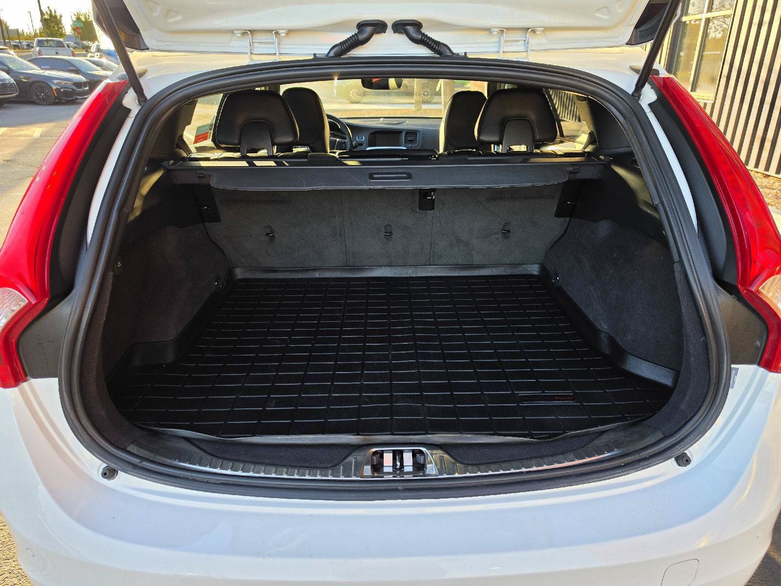 Used 2018 Volvo V60 T6 Polestar AWD/4WD image 5