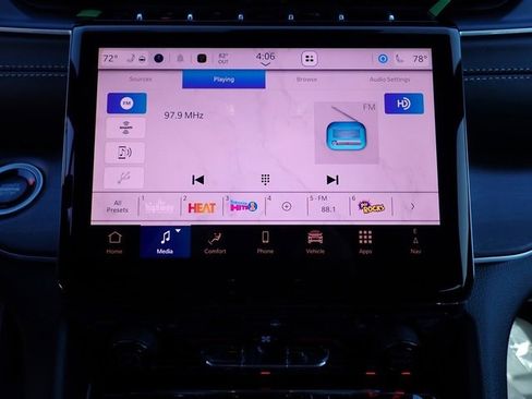 New 2025 Jeep Grand Cherokee L Limited image 21