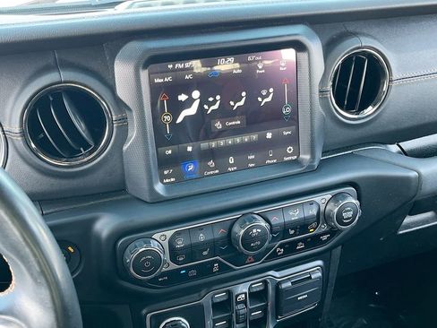 Certified 2021 Jeep Wrangler Unlimited Sahara image 16