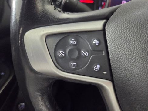 Used 2021 GMC Acadia SLT w/ Elevation Edition FWD image 18