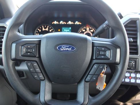Used 2018 Ford F150 XLT image 27