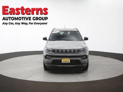 Used 2023 Jeep Compass Latitude w/ Sun and Sound Group AWD/4WD image 54