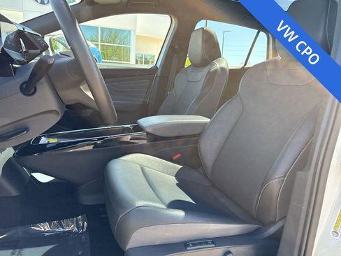 Used 2023 Volkswagen ID.4 Pro S AWD/4WD image 9