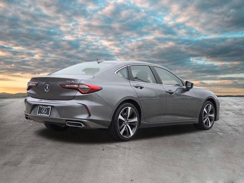 Used 2025 Acura TLX w/ Technology Package image 8