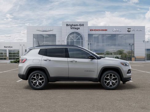 New 2026 Jeep Compass Limited w/ Sun, Sound & Navigation Group AWD/4WD image 21