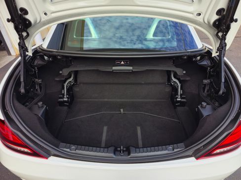 Used 2017 Mercedes-Benz SLC 43 AMG image 33