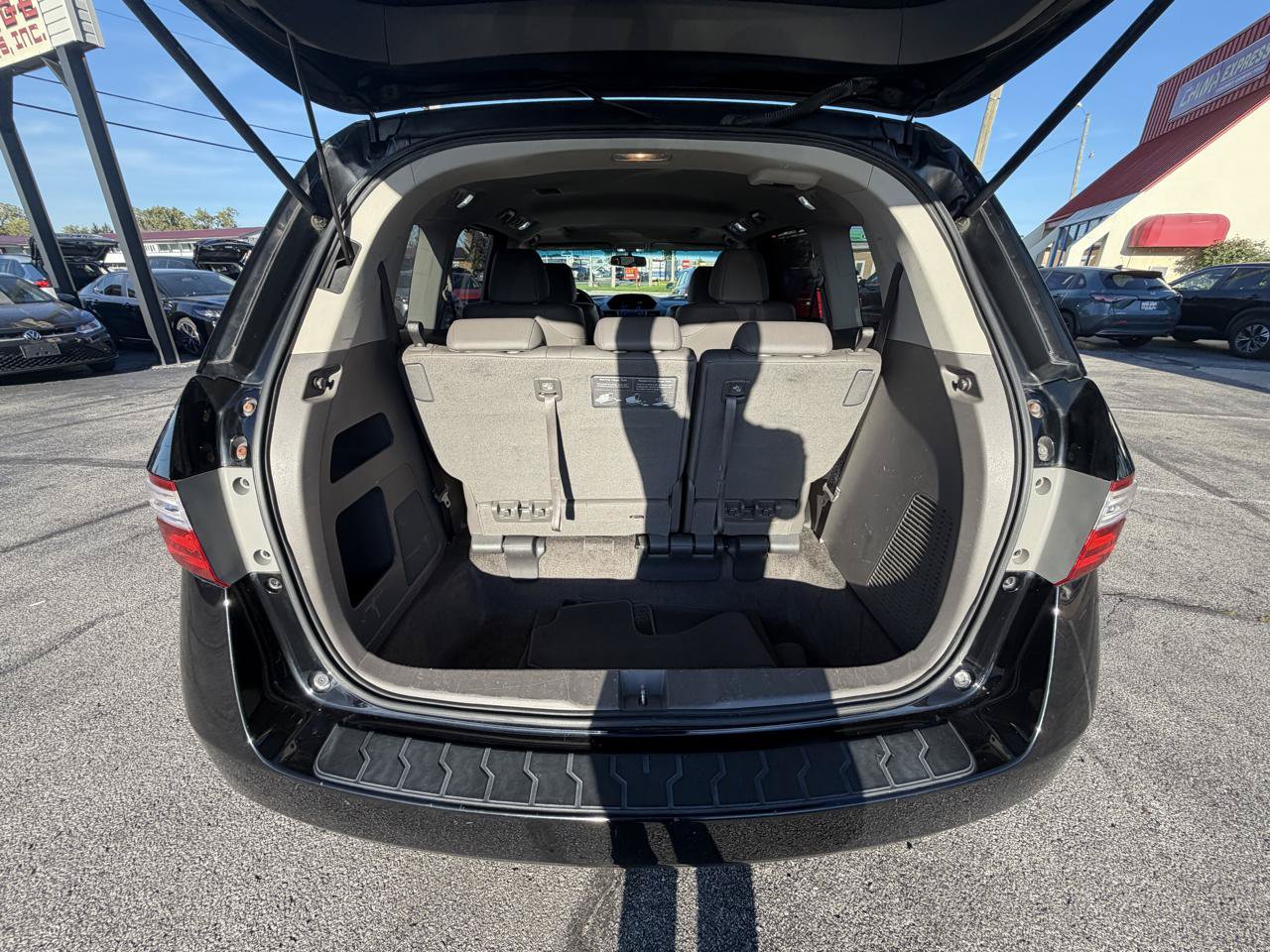 Used 2012 Honda Odyssey EX-L image 12