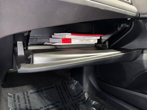 Certified 2025 Toyota Camry LE image 27